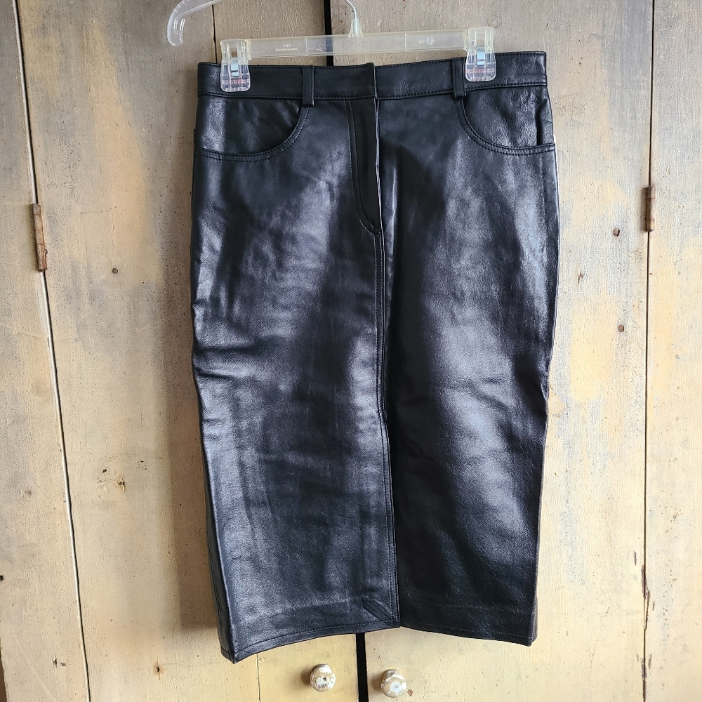 Leather skirt